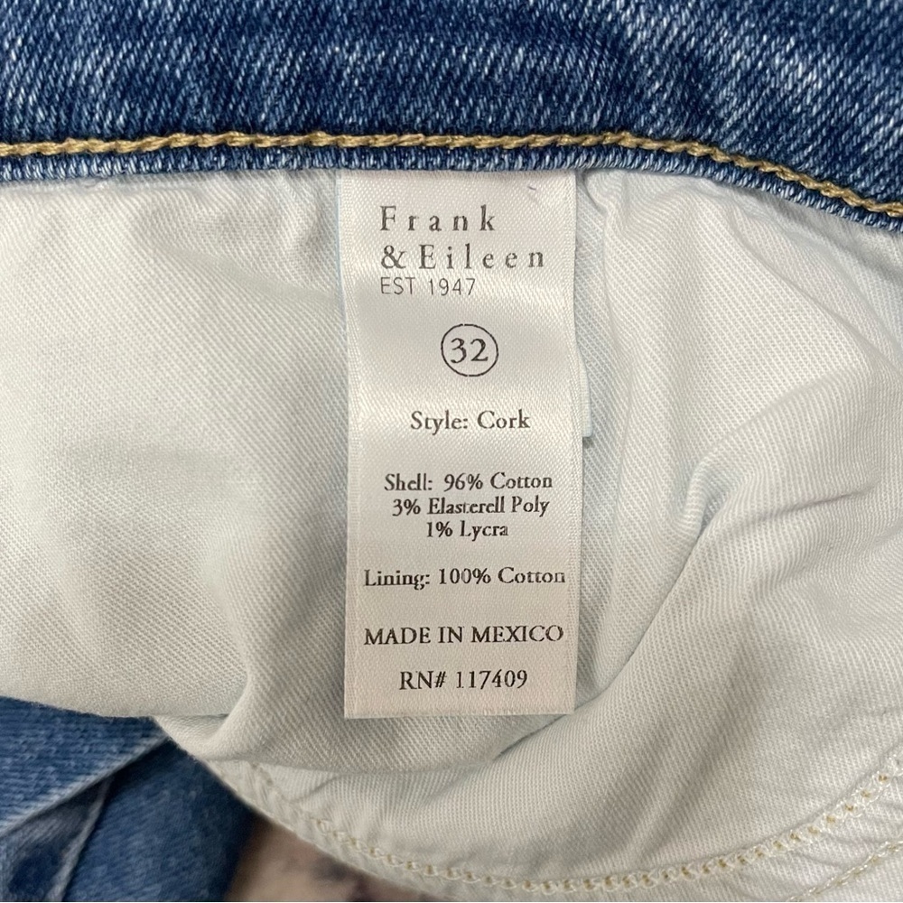 Frank & Eileen CORK Everyday Jean Straight Leg
Denim Size: 32 - Picture 13 of 15